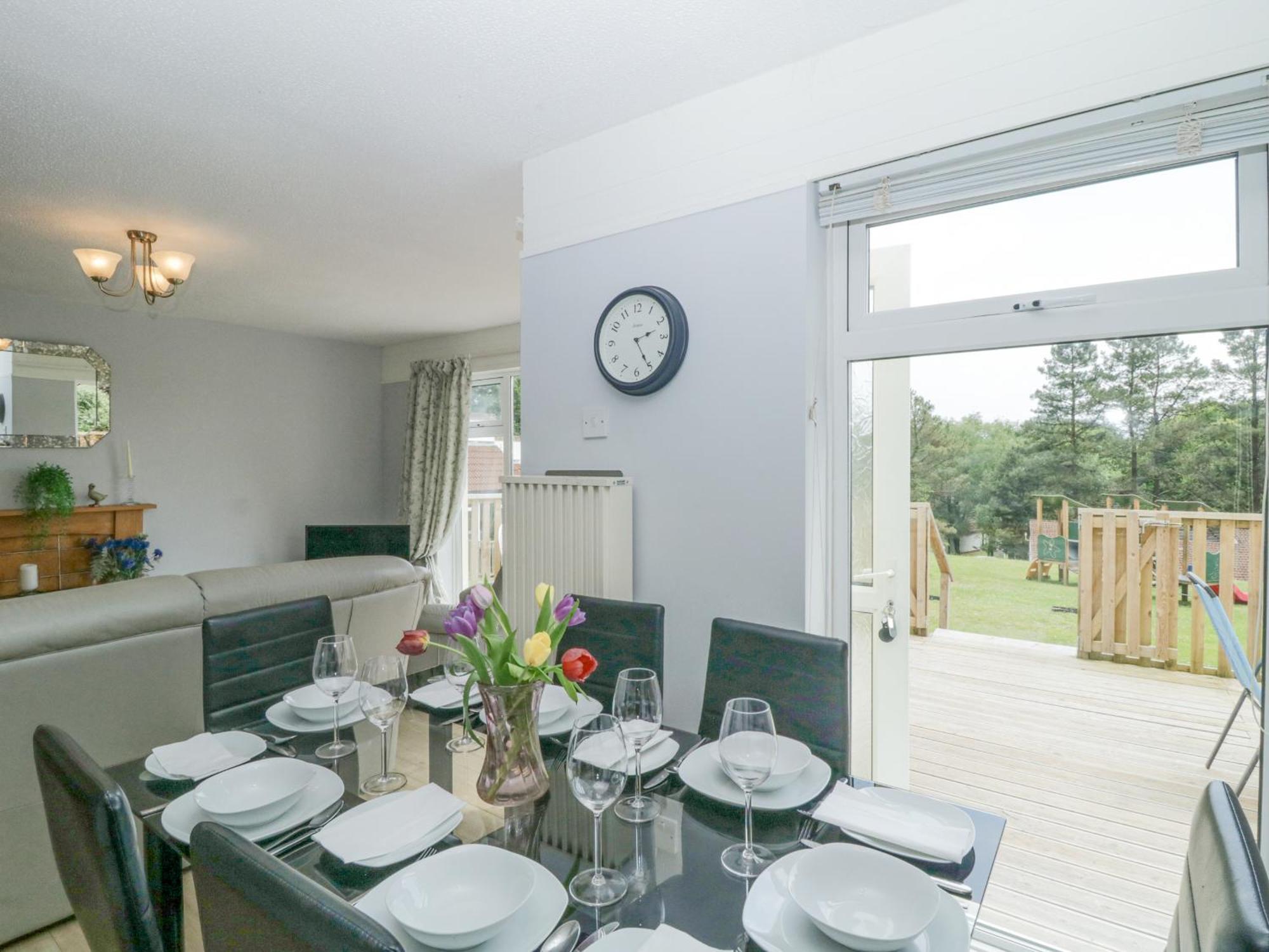 9 Manorcombe Bungalows Callington Exterior foto