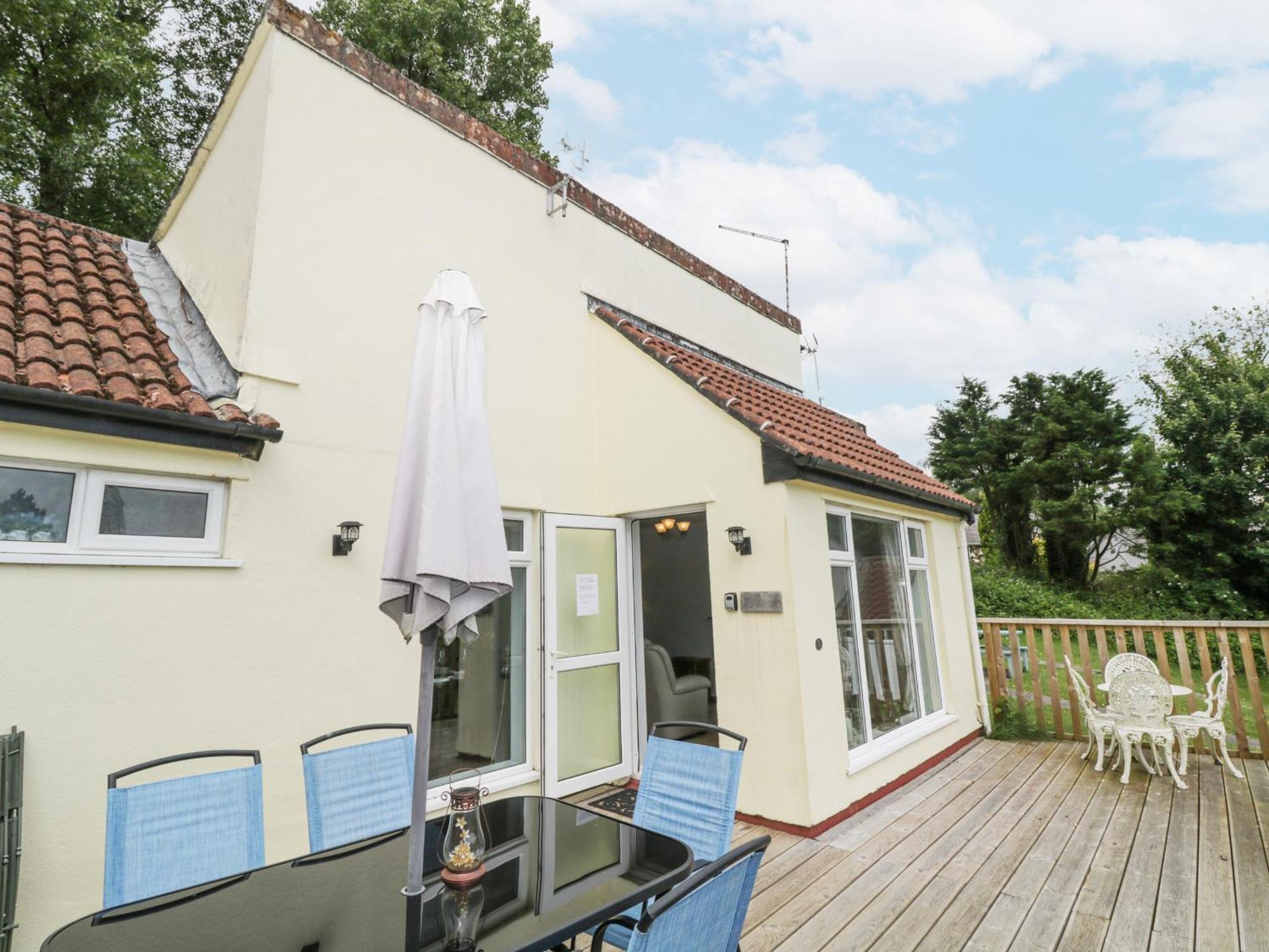 9 Manorcombe Bungalows Callington Exterior foto